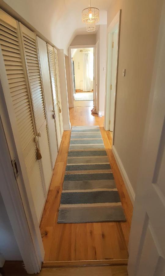 124 ,Castlelawn Heights, Headford Road Galway Homestay Buitenkant foto