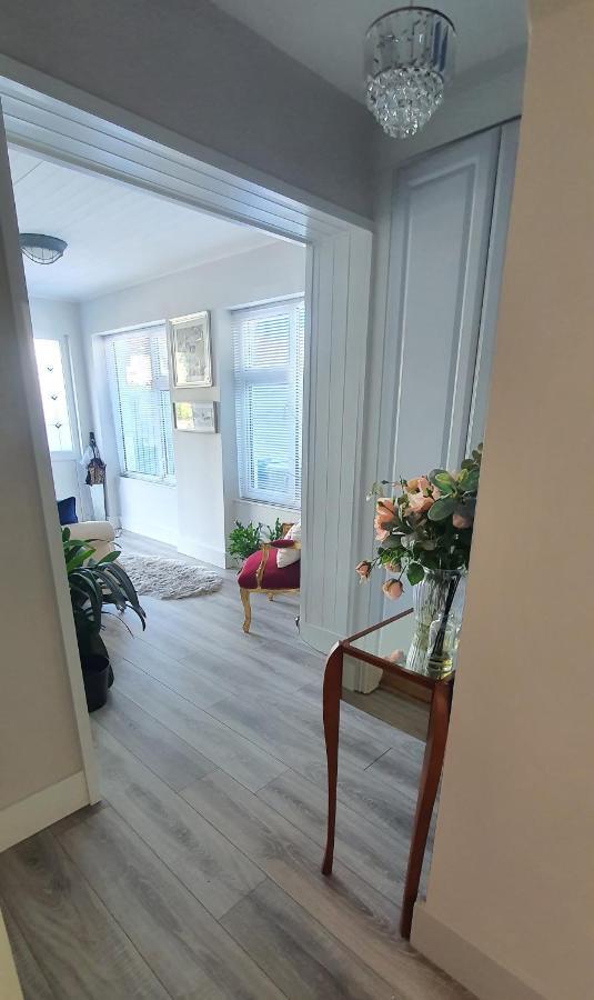 124 ,Castlelawn Heights, Headford Road Galway Homestay Buitenkant foto