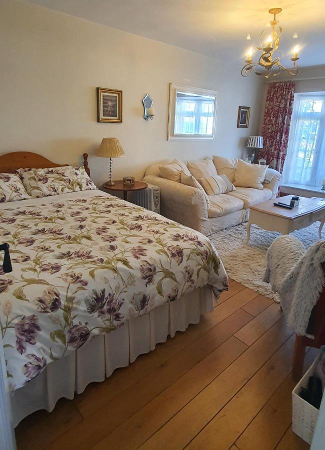 124 ,Castlelawn Heights, Headford Road Galway Homestay Buitenkant foto