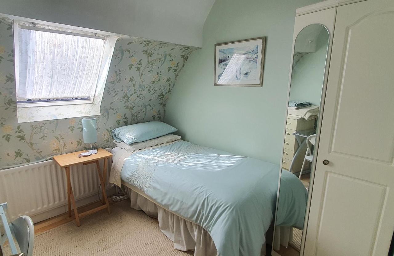 124 ,Castlelawn Heights, Headford Road Galway Homestay Buitenkant foto
